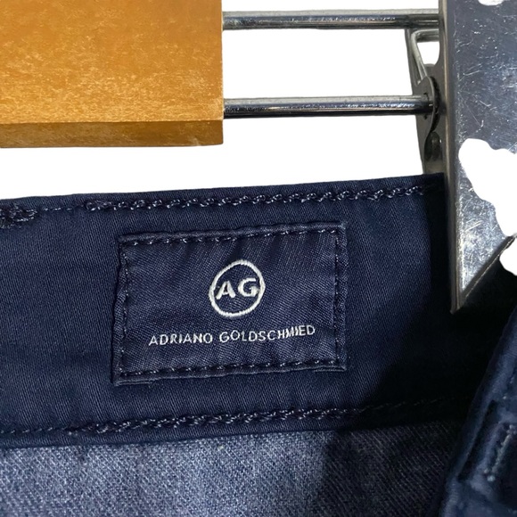 AG Adriano Goldschmied Men's Navy The Wanderer Slim Trouser Short - Picture 3 of 8